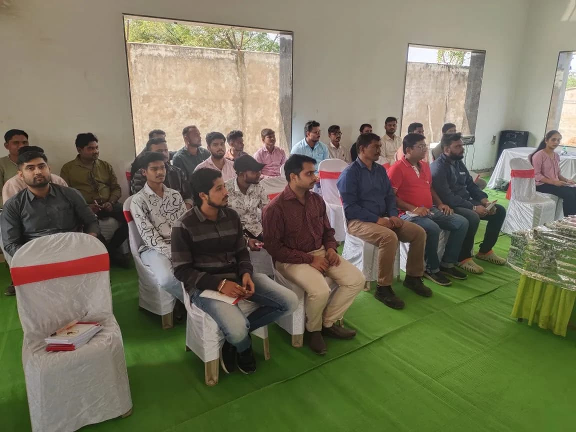 First aid training session — photo 4
