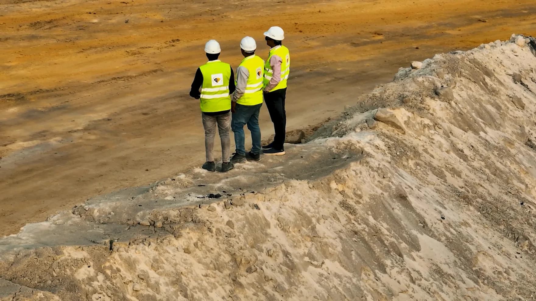 Caliber Mining and Logistics team at an operational site